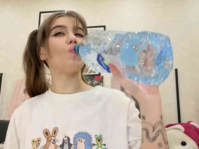 dolly-ll's chat room