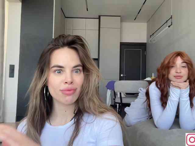 diffgirls1-1's chat room