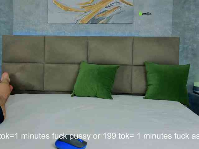 -Criss__Alex-__'s chat room