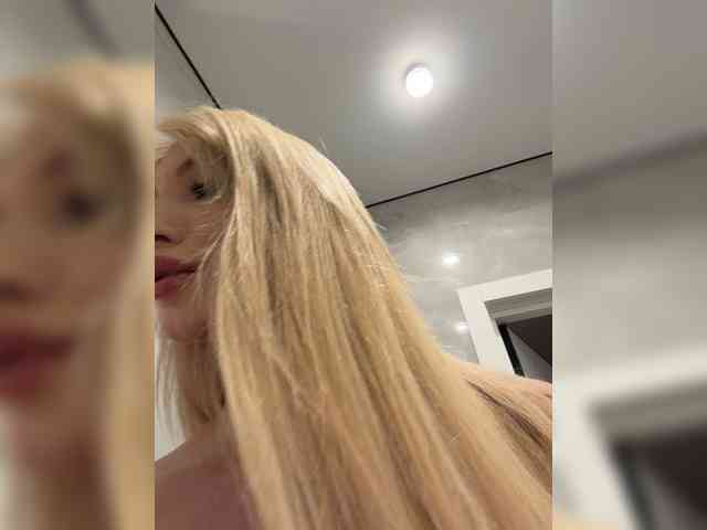 Cristi-Candy's chat room