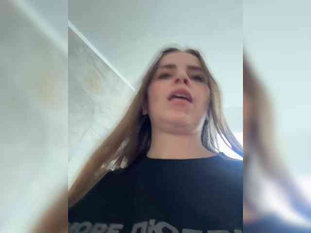 LolaSexxx's chat room