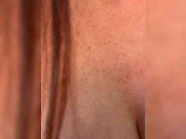 OrgazMia's chat room