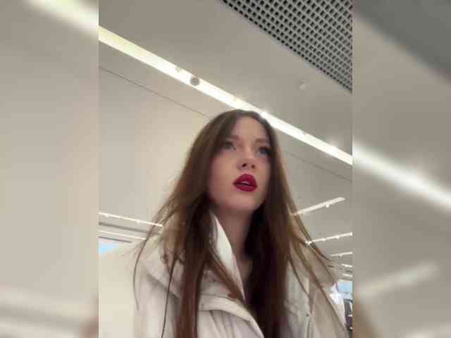 OlivkaVif's chat room