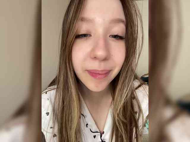 sashhhkino's chat room