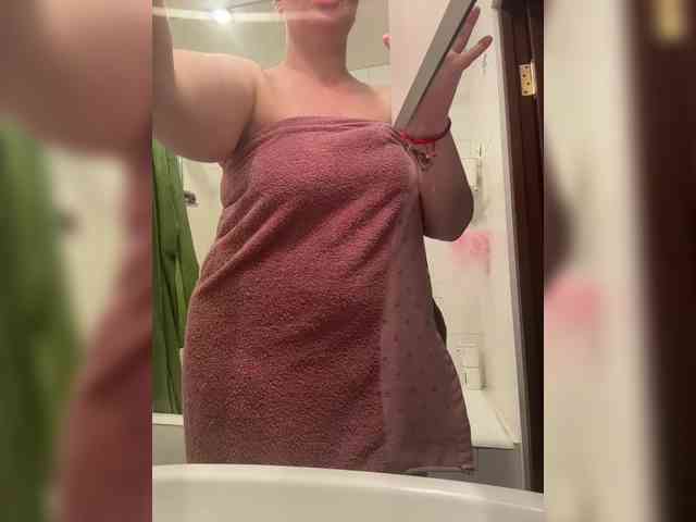 Veronika_Gold's chat room