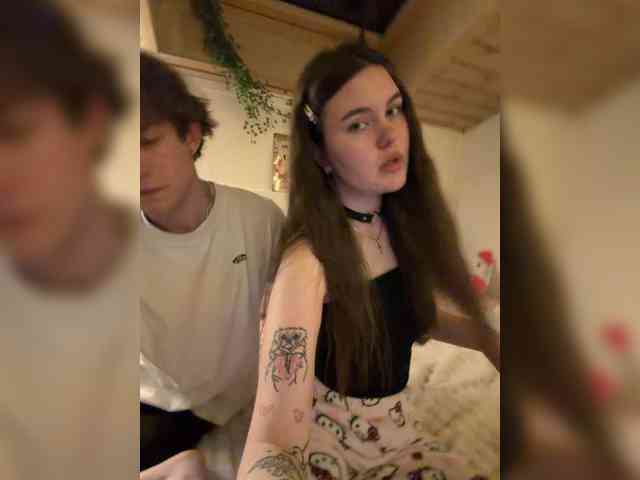 meowmiumeow's chat room