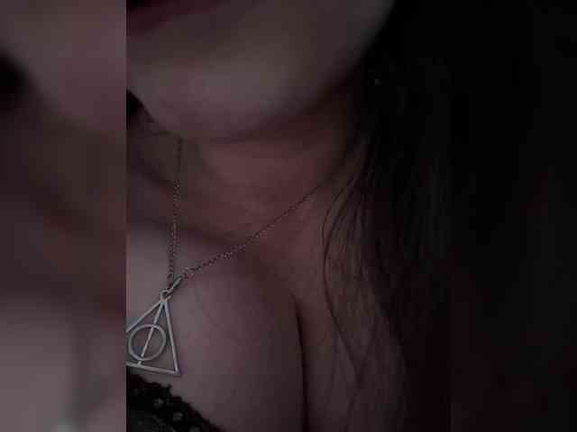 -Darkness-'s chat room