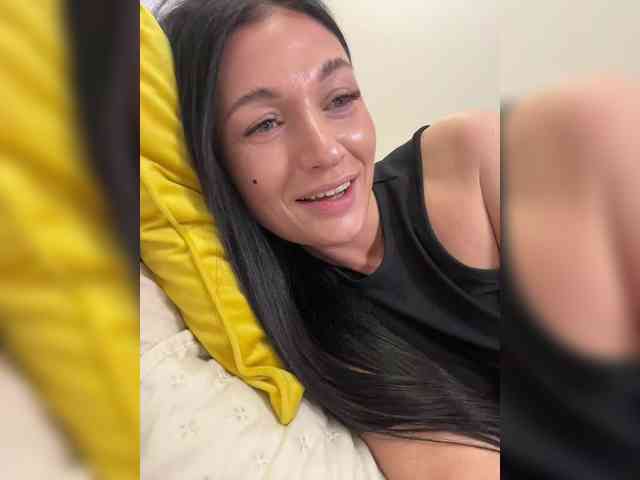 _UkRaiNo4Ka_'s chat room