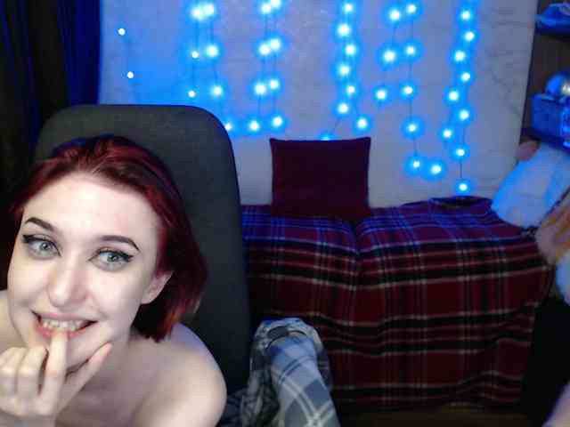 lust444money's chat room