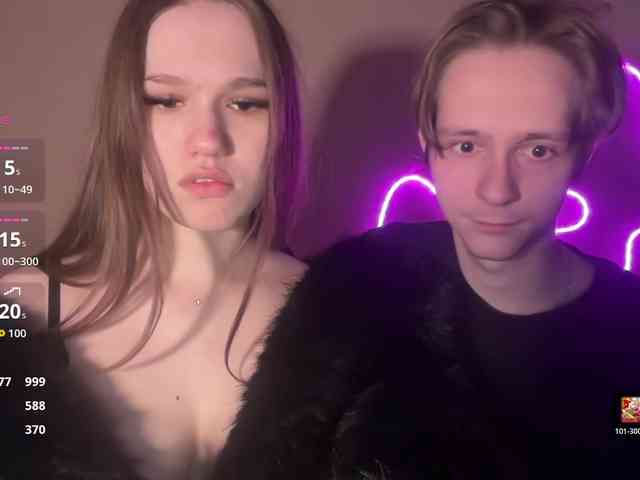 titsDestroy2007's chat room