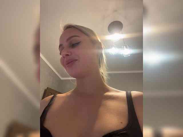 _Katrinka_'s chat room