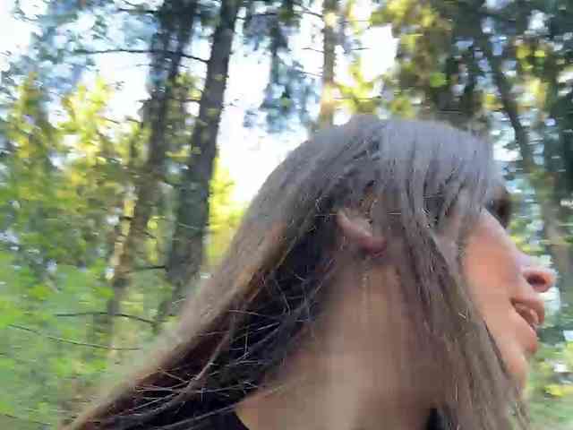 LolaSexxx's chat room