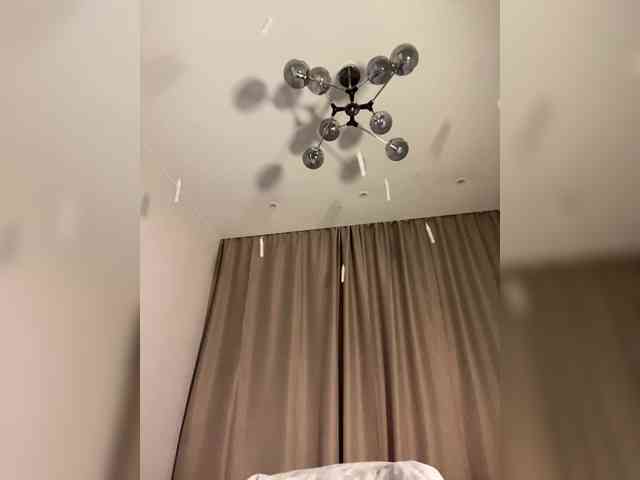 poposhaa's chat room