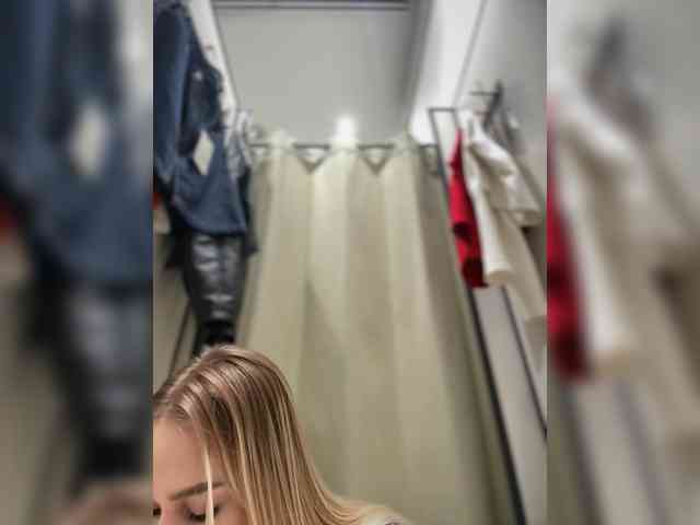 _Katrinka_'s chat room