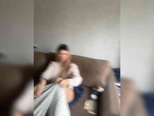 GiaVibey's chat room