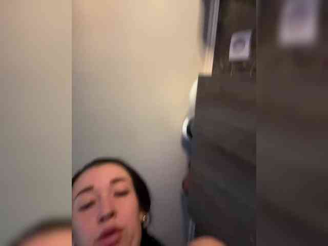_dashulka_'s chat room