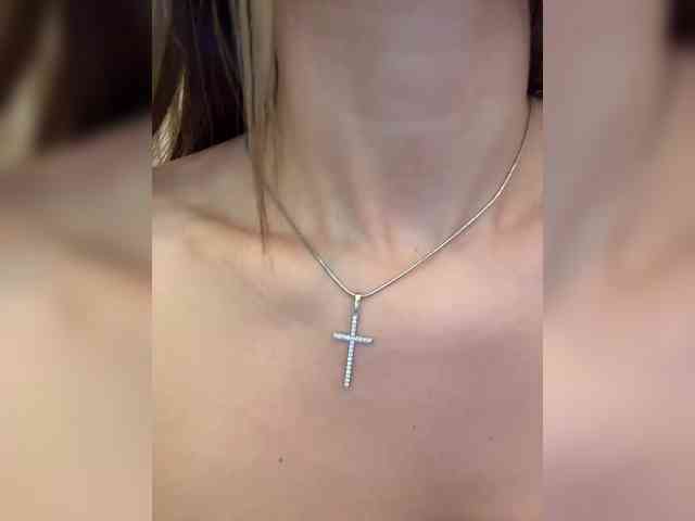 BonnieMur's chat room