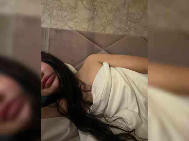 Ekaterina2221's chat room