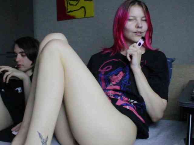 Kamala_Adele's chat room