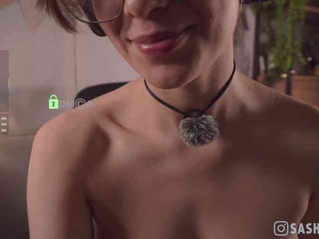 SashiMia's chat room