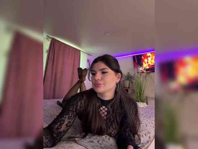 -MaybeBaby-'s chat room