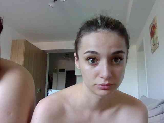 Anais8900's chat room
