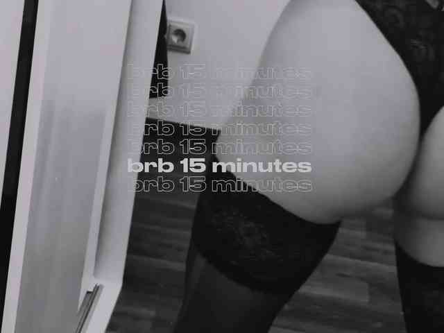 PinkFoxya's chat room