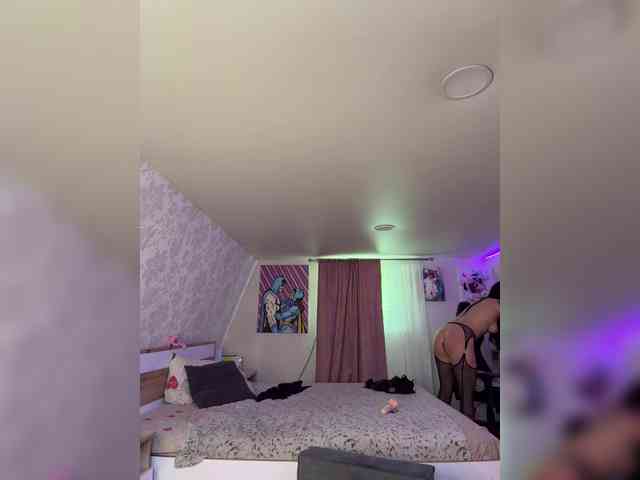 -MaybeBaby-'s chat room
