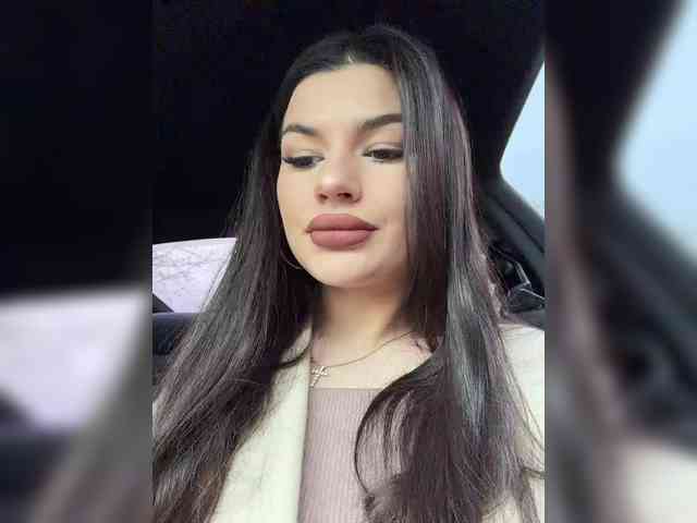 -MaybeBaby-'s chat room