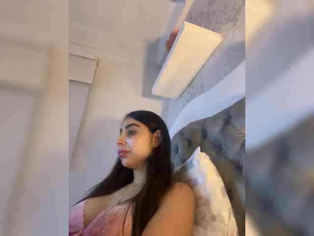 SallyeLeins's chat room