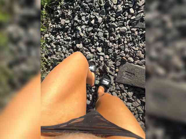 Ekaterina2221's chat room