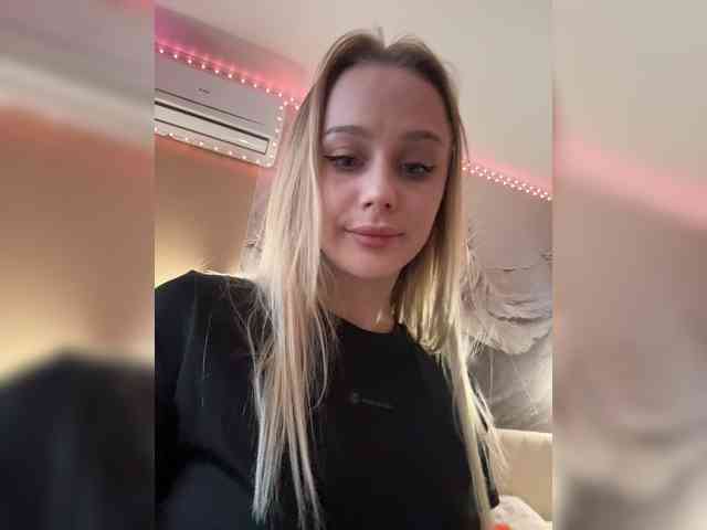 _Katrinka_'s chat room