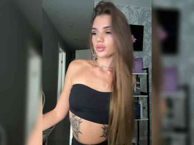 SweetyMia's chat room