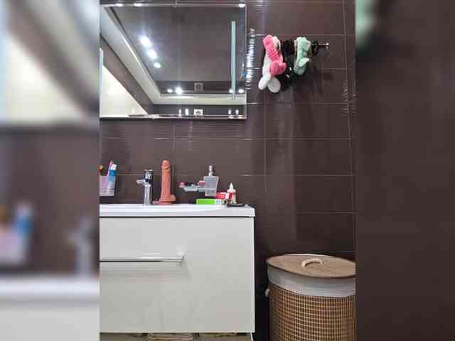 FLUFFY_BEAUTY's chat room