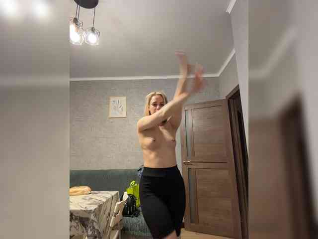 _Katrinka_'s chat room
