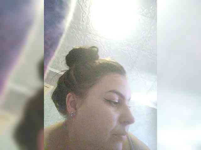 Cleopatra1990's chat room