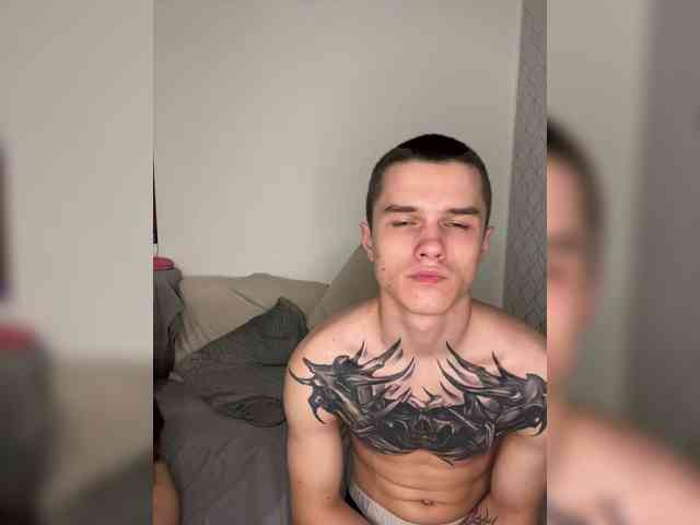 AAOneLove's chat room