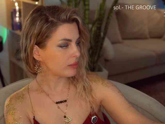 _Lady_M_'s chat room