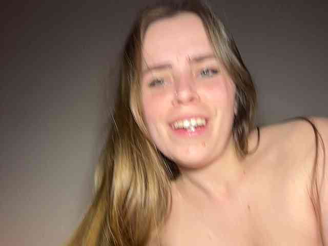 LolaSexxx's chat room