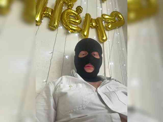 Pusydiamond's chat room