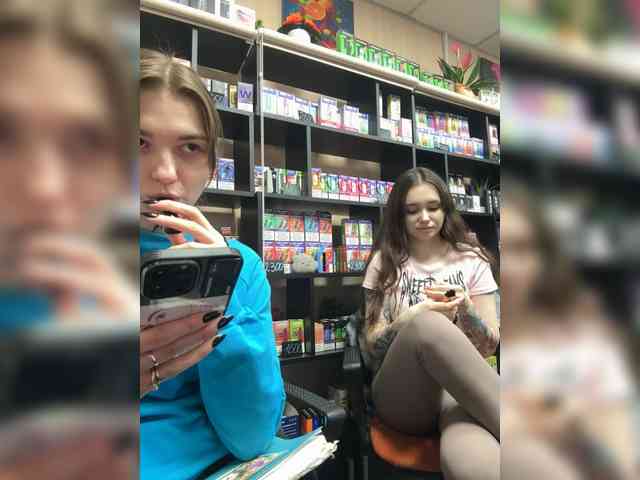 sofiedvige's chat room