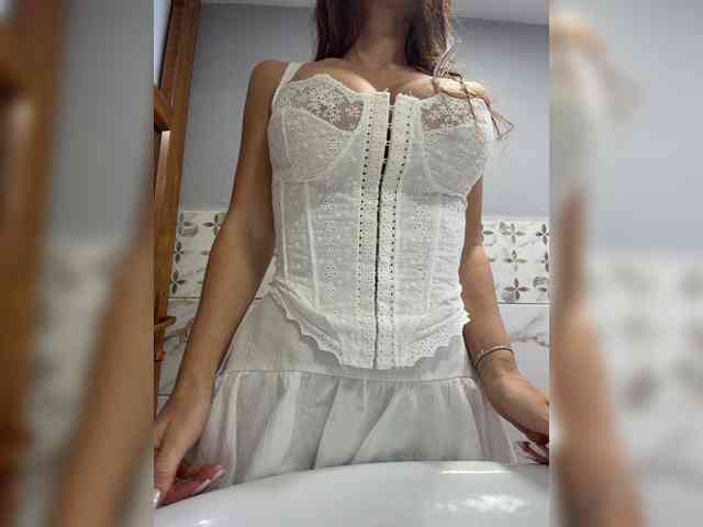 OrgazMia's chat room