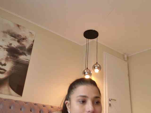 LennaGodess's chat room