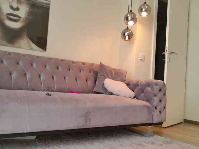 LennaGodess's chat room