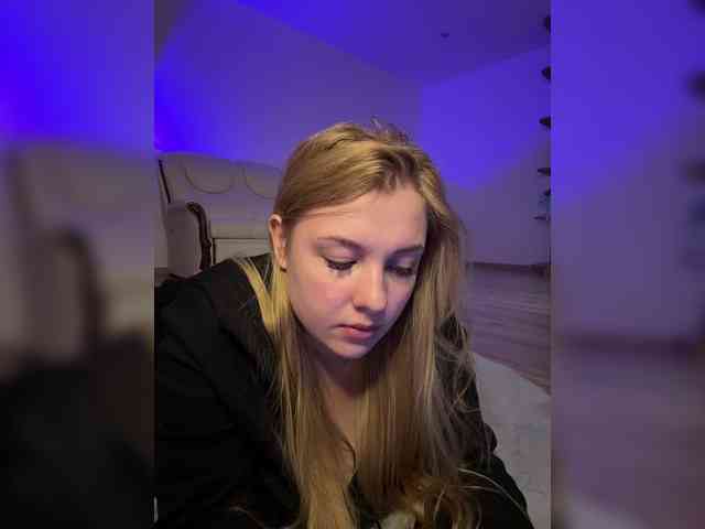 Jucielussie's chat room