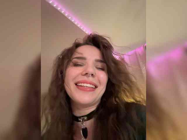 _Katrinka_'s chat room
