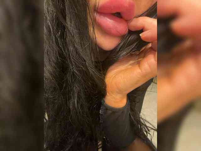 Ekaterina2221's chat room