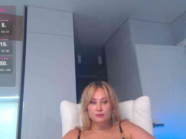 hold-me-tight's chat room