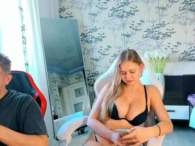 Cornflakes's chat room