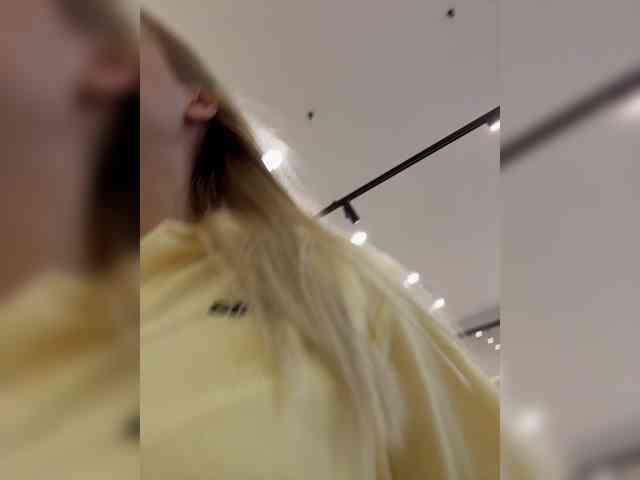 _Katrinka_'s chat room